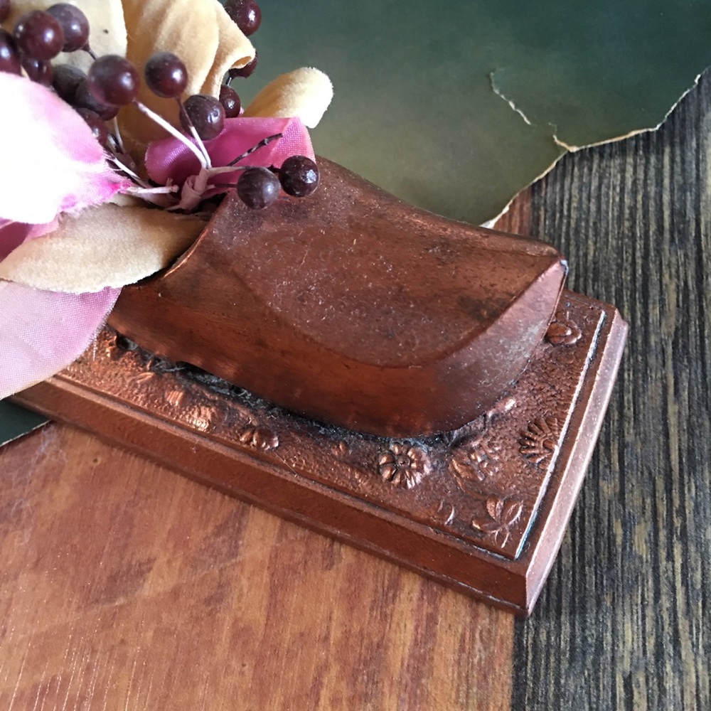 Copper Dutch Shoe - Picture 5 of 5